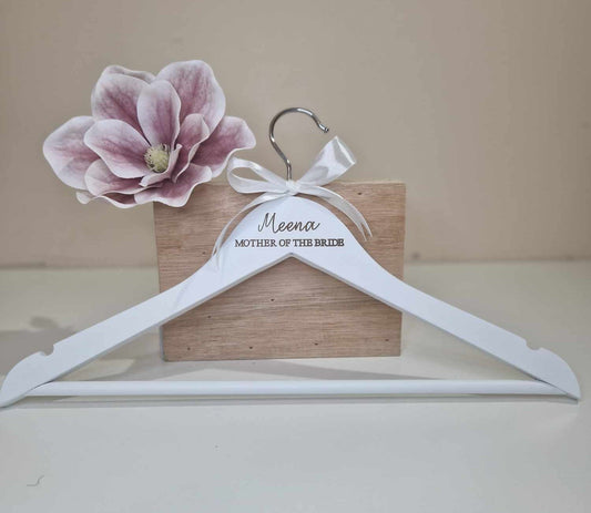 Elegant Personalized Bridal Hangers for Your Special Day Satin Ribbons